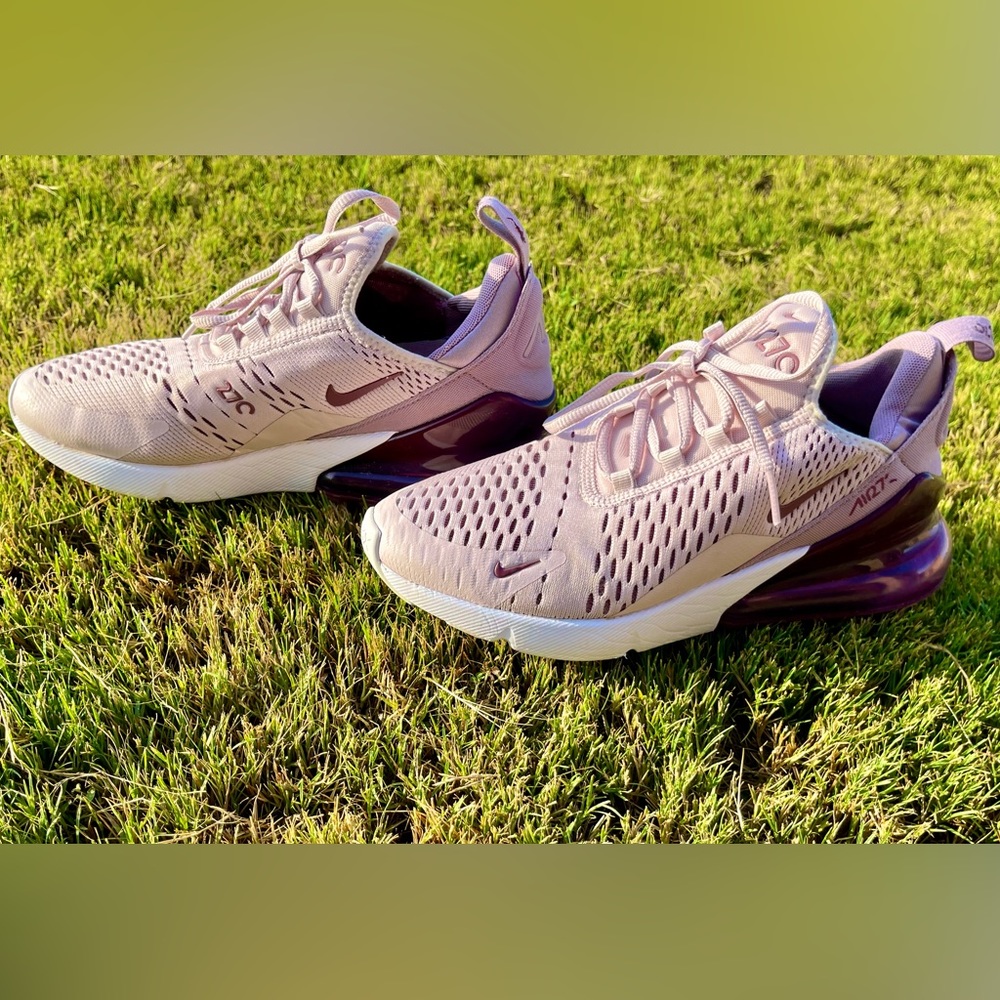Nike air max 270 Women's Athletic Shoes in Lavender and Purple